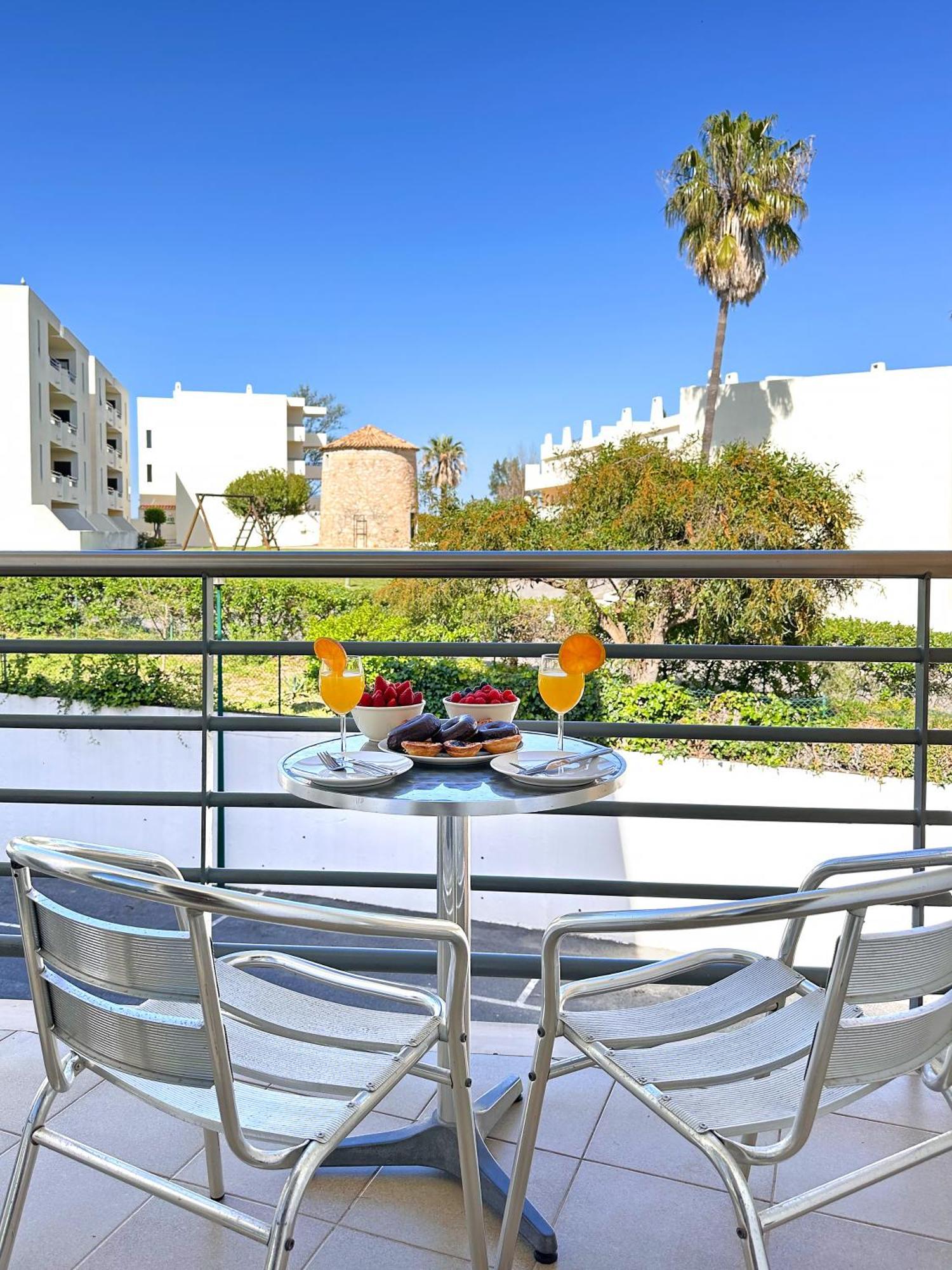 Modern Ocean, Garden & Pool View Condo By Becherish Albufeira Exterior photo
