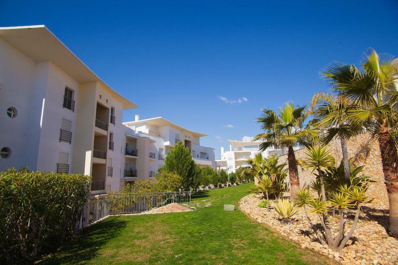 Modern Ocean, Garden & Pool View Condo By Becherish Albufeira Exterior photo